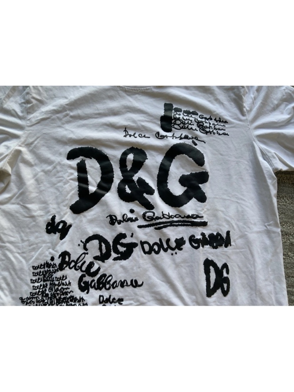 Dolce & Gabbana D&G White Graffiti Logo Graphic T-Shirt | Size 56 (XXL) - Picture 2 of 6